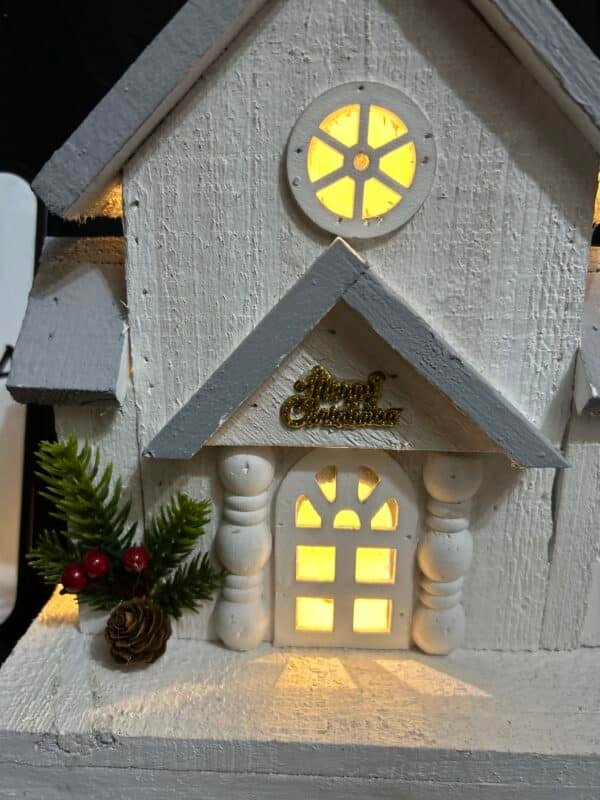 Newest Customized Christmas Led Wooden House