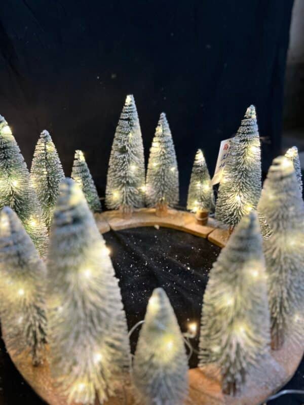 Mini Christmas Trees Bottle Brush Trees, Miniature Pine Christmas Tree Tabletop Mini Snow Frost Trees with Wooden Base for Christmas Holiday Decorations