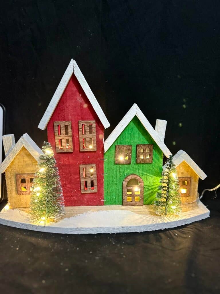 New Arrival Wooden LED Christmas Village Rustic Tabletop Decoration Centerpiece