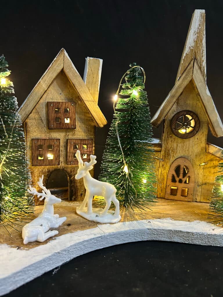 Christmas Wooden Village Houses, LED Illuminated Xmas Village Houses Desktop Decor