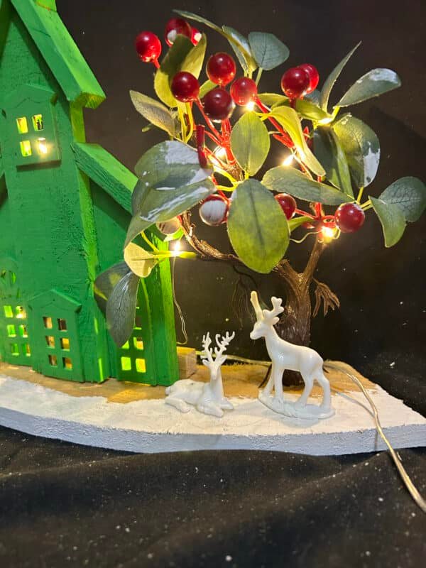 Hot Sale Custom Christmas Led Light Wooden House,Pre-Lit Wooden Christmas Village House LED Christmas Scene Houses with Lights Luminous Wood House Tabletop Decors for Winter Xmas Holiday Party