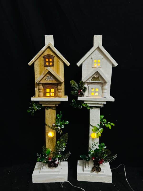 Xmas Street Lamp Prop Wooden Handicraft for Holiday Decor for Christmas Scene Layout and Festive Home Decoration