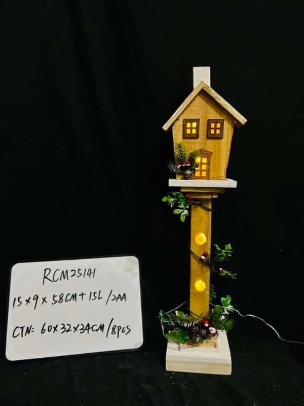 1pc Christmas Streetlamp Model Wooden Decor for Home Creative Xmas Tabletop Adornment for Holiday Scene Layout and Festive Atmosphere