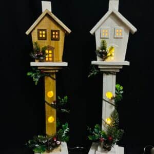 Christmas Streetlamp Model Wooden Decor for Home Creative Xmas Tabletop Adornment for Holiday Scene Layout and Festive Atmosphere