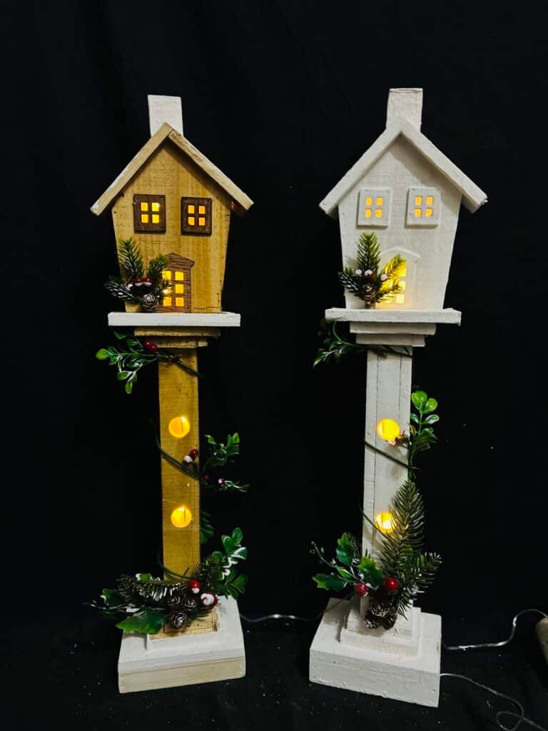 Christmas Streetlamp Model Wooden Decor for Home Creative Xmas Tabletop Adornment for Holiday Scene Layout and Festive Atmosphere