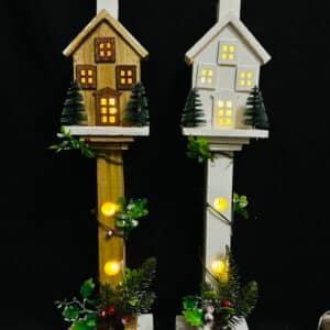 Christmas Streetlamp Model Wooden Decor for Home Creative Xmas Tabletop Adornment for Holiday Scene Layout and Festive Atmosphere