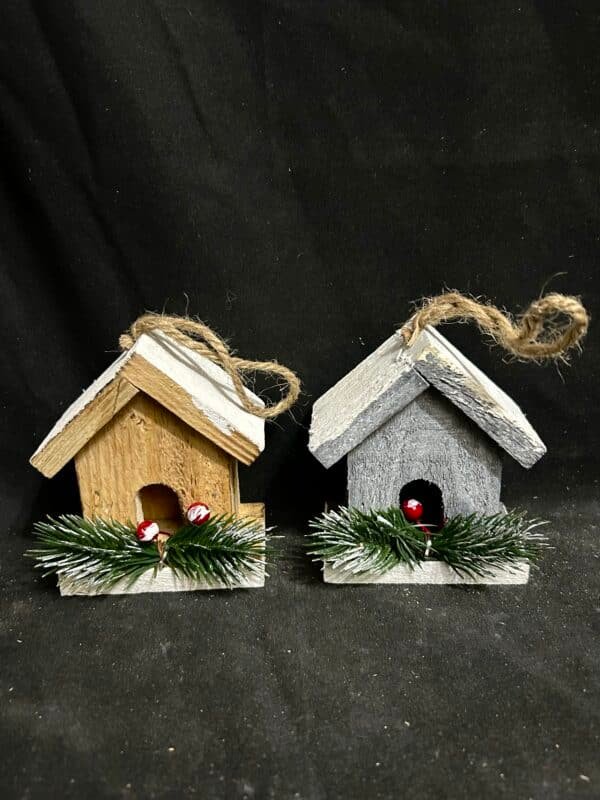 Christmas House Ornament Wooden Decorations Christmas Tree Hanging Ornaments Xmas Painted Wood Pendants for Holiday Decor
