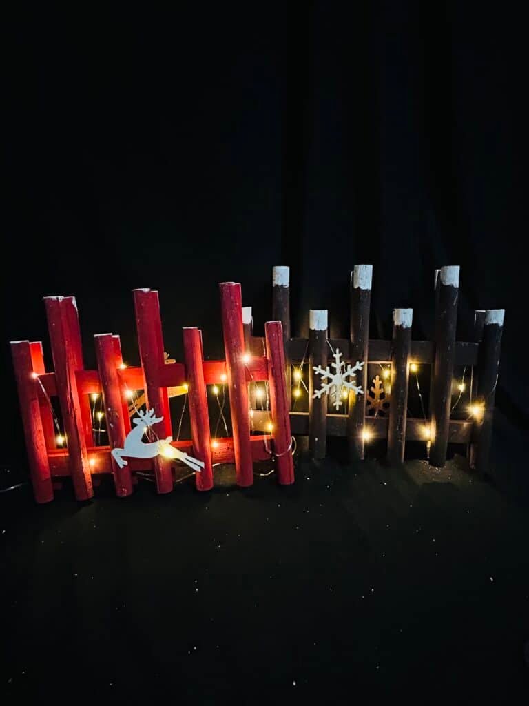 29CM Height Christmas Wooden Picket Fence, Wood Christmas Tree Fence Garden Picket Fence for Christmas Tree Wedding Party Decoration